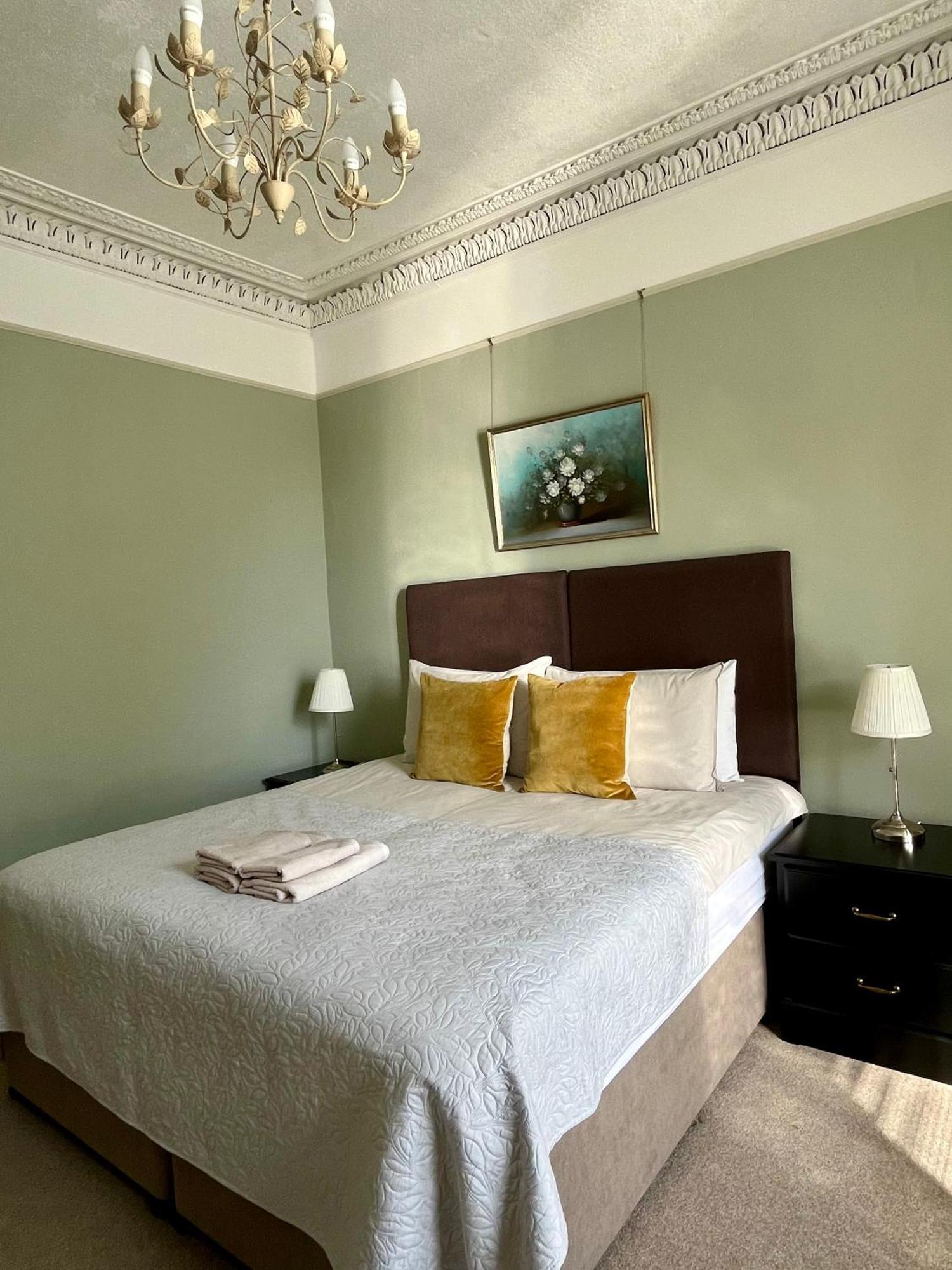 Acorn House คาลเลนเดอร์ ภายนอก รูปภาพ